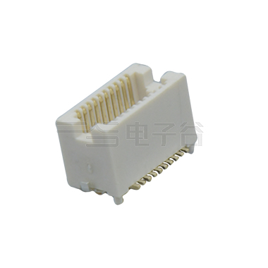 Board to Board Pitch0.5mm H4.3mm 双排立贴带柱带接地片母座 20Pin 本色 镀全金Gold flash